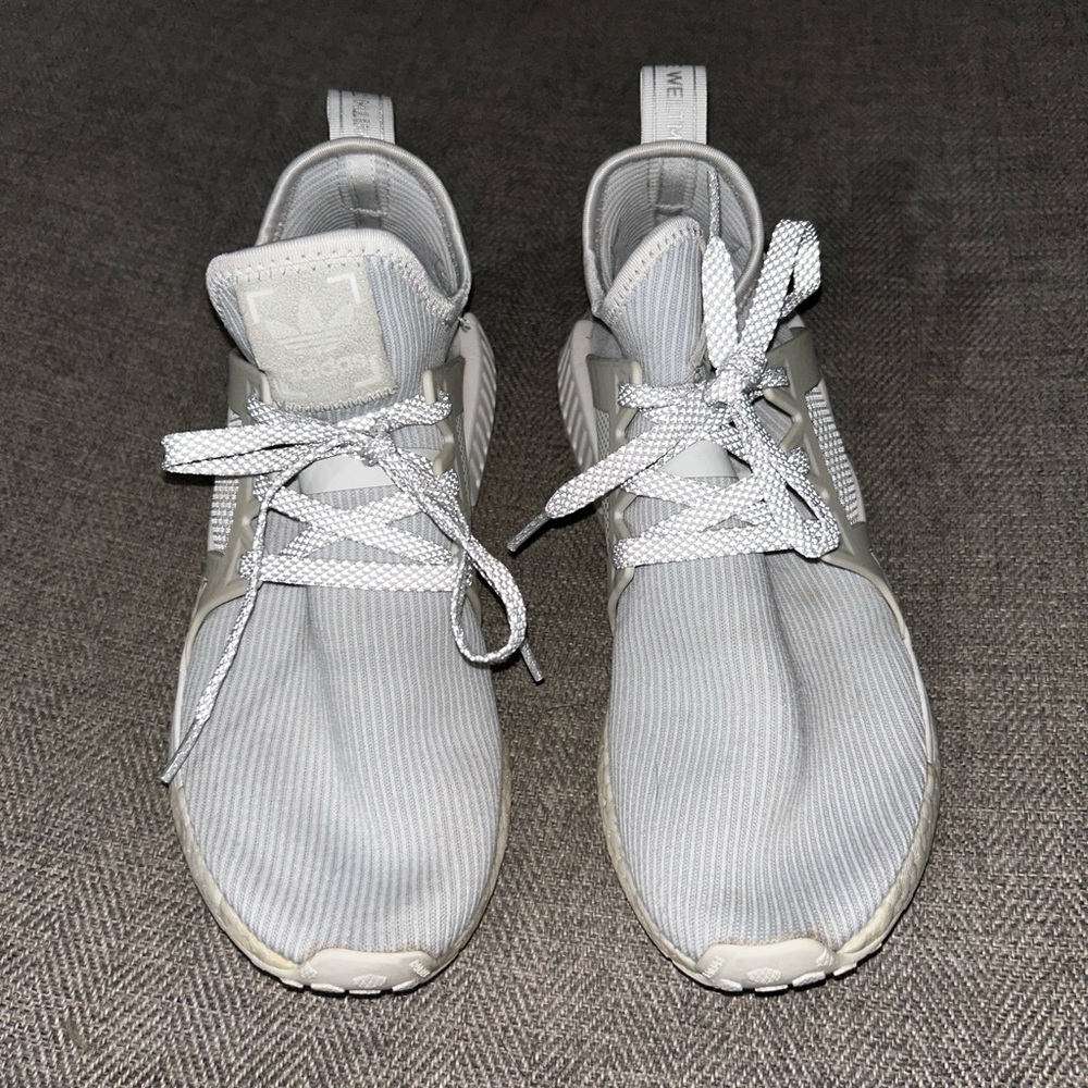 Adidas NMD R1 primeknit